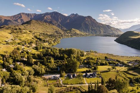 Photo of property in 33 Central Park Avenue, Lake Hayes, Queenstown, 9371