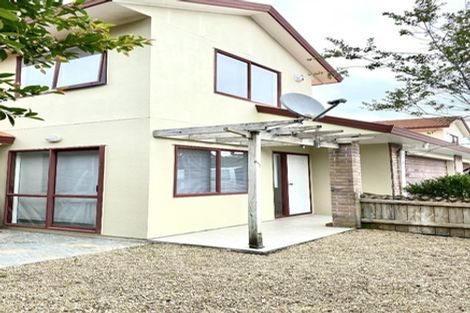 Photo of property in 1/31 Roanoke Way, Albany, Auckland, 0632