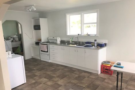 Photo of property in 90 Holland Road, Fairfield, Hamilton, 3214