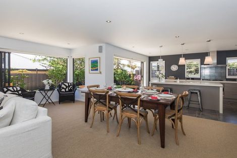 Photo of property in 44 Meadowstone Drive, Wanaka, 9305