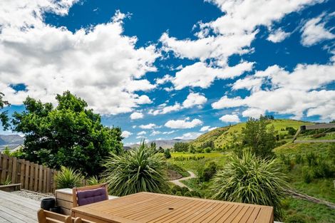 Photo of property in 39 Red Cottage Drive, Lake Hayes, Queenstown, 9304
