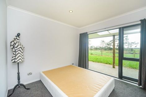 Photo of property in 6 Akers Road, Linton, Palmerston North, 4472