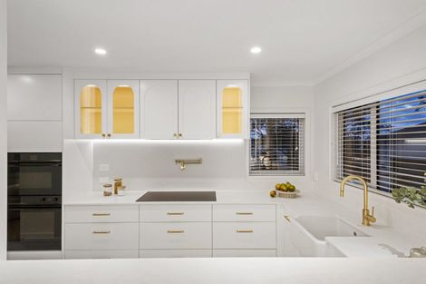 Photo of property in 14 Egremont Street, Belmont, Auckland, 0622