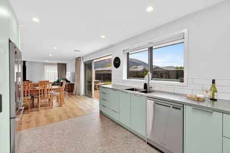 Photo of property in 9 Brewster Crescent, Lake Hawea, Wanaka, 9382