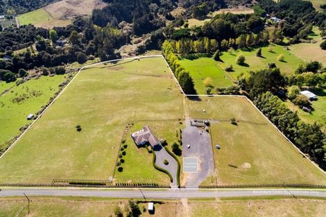 Photo of property in 102h Moumoukai Road, Hunua, 2583