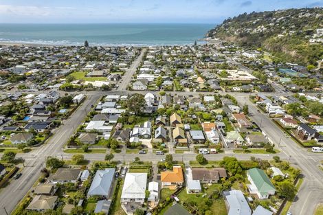 Photo of property in 42 Arnold Street, Sumner, Christchurch, 8081