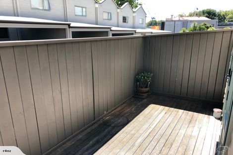 Photo of property in 4b Wilkins Street, Freemans Bay, Auckland, 1011