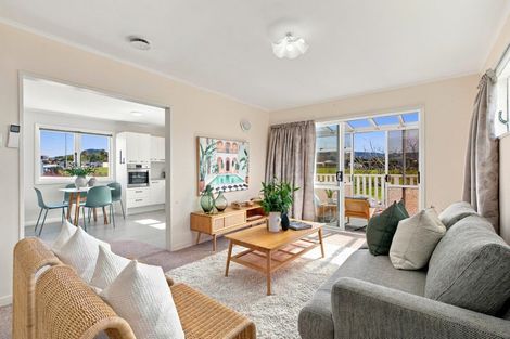 Photo of property in 11 Gray Avenue, Te Puke, 3119