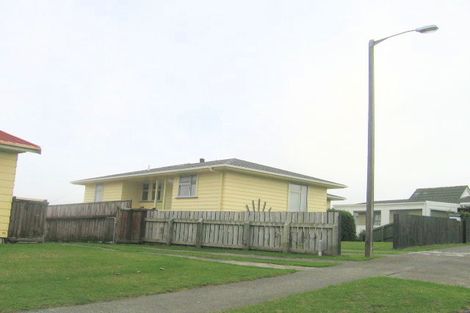 Photo of property in 15 Almora View, Ascot Park, Porirua, 5024