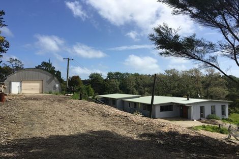 Photo of property in 695 State Highway 16, Kumeu, 0891