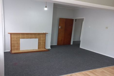 Photo of property in 62 Randwick Crescent, Moera, Lower Hutt, 5010