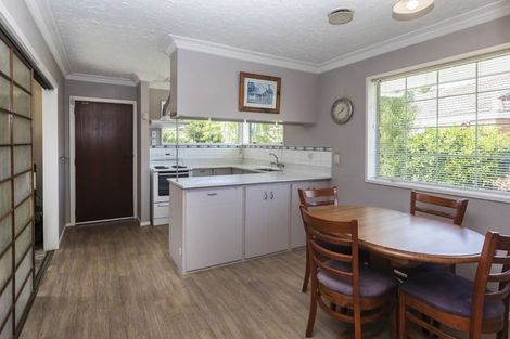Photo of property in 16 Waimokihi Place, Somerfield, Christchurch, 8024