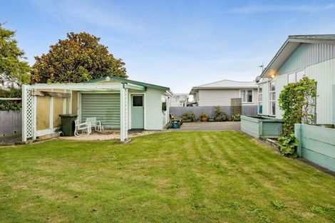 Photo of property in 7 Murray Avenue, Hawera, 4610