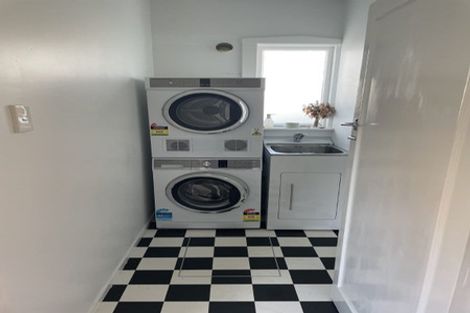 Photo of property in 12 Orkney Street, Strowan, Christchurch, 8052