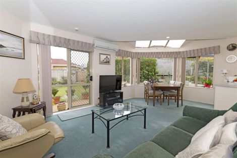 Photo of property in 29/169 Sturges Road, Henderson, Auckland, 0612