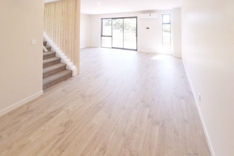 Photo of property in 26 Willowherb Lane, Hobsonville, Auckland, 0616