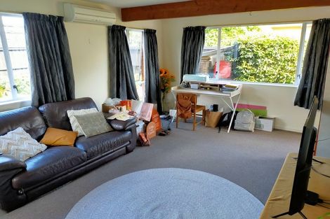 Photo of property in 2/10 Prossers Road, Saint Martins, Christchurch, 8022