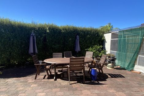 Photo of property in 10 Robin Lane, Browns Bay, Auckland, 0630