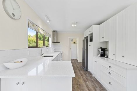 Photo of property in 5 Ladies Mile, Manly, Whangaparaoa, 0930