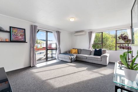 Photo of property in 5 Crystal Place, Pukehangi, Rotorua, 3015