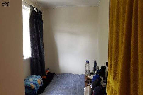 Photo of property in 20-22 Sievers Grove, Cannons Creek, Porirua, 5024