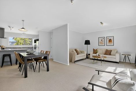 Photo of property in 1/1a Gordon Avenue, Forrest Hill, Auckland, 0620