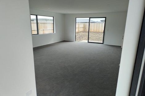 Photo of property in 10 Beckford Way, Rolleston, 7614