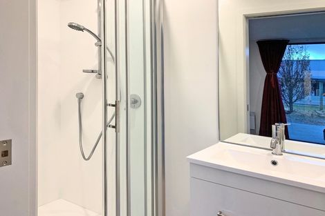 Photo of property in 21 Lauder Street, Lake Hayes, Queenstown, 9304