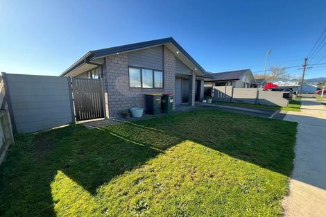 Photo of property in 4 Trafalgar Street, Levin, 5510