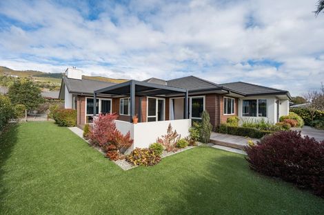 Photo of property in 16 Concordia Drive, Richmond, 7020