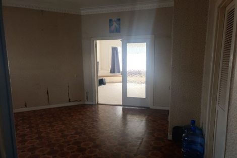 Photo of property in 129 Hall Avenue, Favona, Auckland, 2024