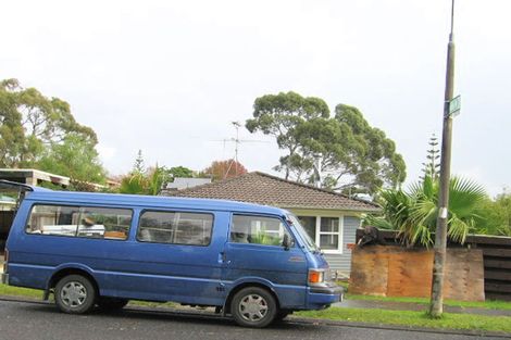 Photo of property in 38 Robbies Road, Shelly Park, Auckland, 2014