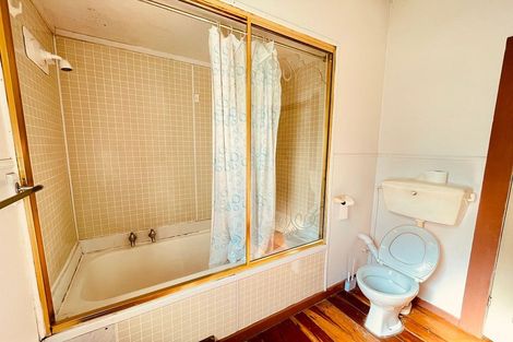 Photo of property in 32 Marne Road, Papakura, 2110