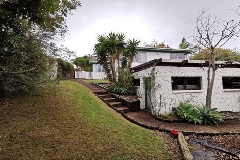 Photo of property in 4 Tree View Avenue, Glenfield, Auckland, 0629