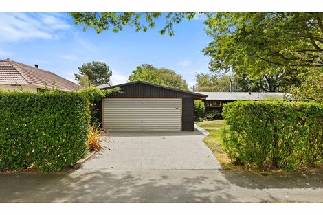 Photo of property in 1 Wayside Avenue, Burnside, Christchurch, 8053