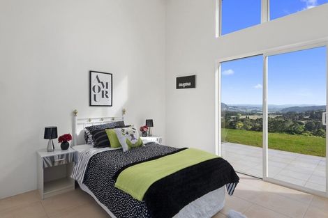 Photo of property in 34 Nova Way, Kauri, 0185