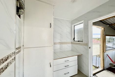 Photo of property in 57 Hyperion Drive, Randwick Park, Auckland, 2105