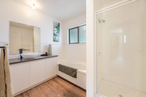 Photo of property in 34 Guy Street, Waipawa, 4210