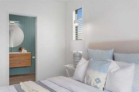 Photo of property in 22 Mcquillan Avenue, Woodend, 7610