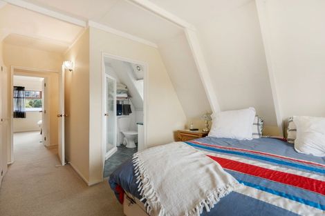 Photo of property in 11 Roxby Street, South Hill, Oamaru, 9400