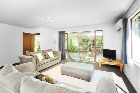 Photo of property in 5 Mcdonnell Road, Arrowtown, 9302