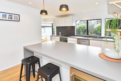 Photo of property in 113 Carnoustie Drive, Wattle Downs, Auckland, 2103