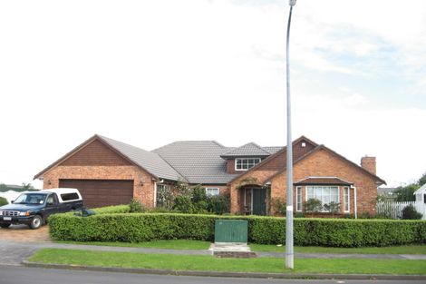 Photo of property in 9 Glenross Drive, Wattle Downs, Auckland, 2103