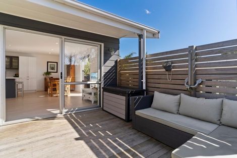 Photo of property in 3 Marjorie Lane, Papamoa Beach, Papamoa, 3118