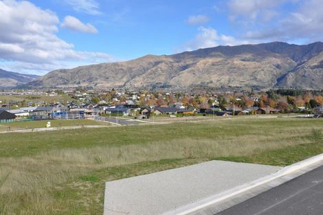 Photo of property in 3 Tuohy Lane, Wanaka, 9305