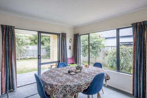 Photo of property in 38 Lorna Irene Drive, Raumati South, Paraparaumu, 5032