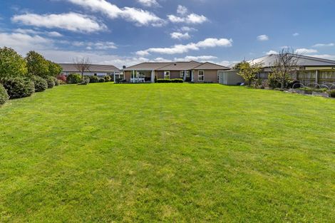 Photo of property in 15 Gladys Place, Levin, 5510