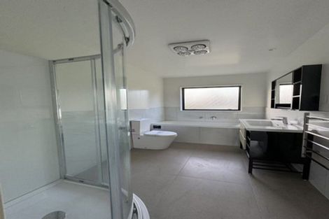 Photo of property in 9 Apple Lane, Henderson, Auckland, 0610