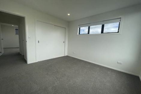 Photo of property in 9/12 Tawa Road, Te Atatu Peninsula, Auckland, 0610