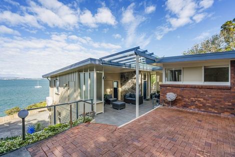 Photo of property in 64 Manganese Point Road, Tamaterau, Whangarei, 0174